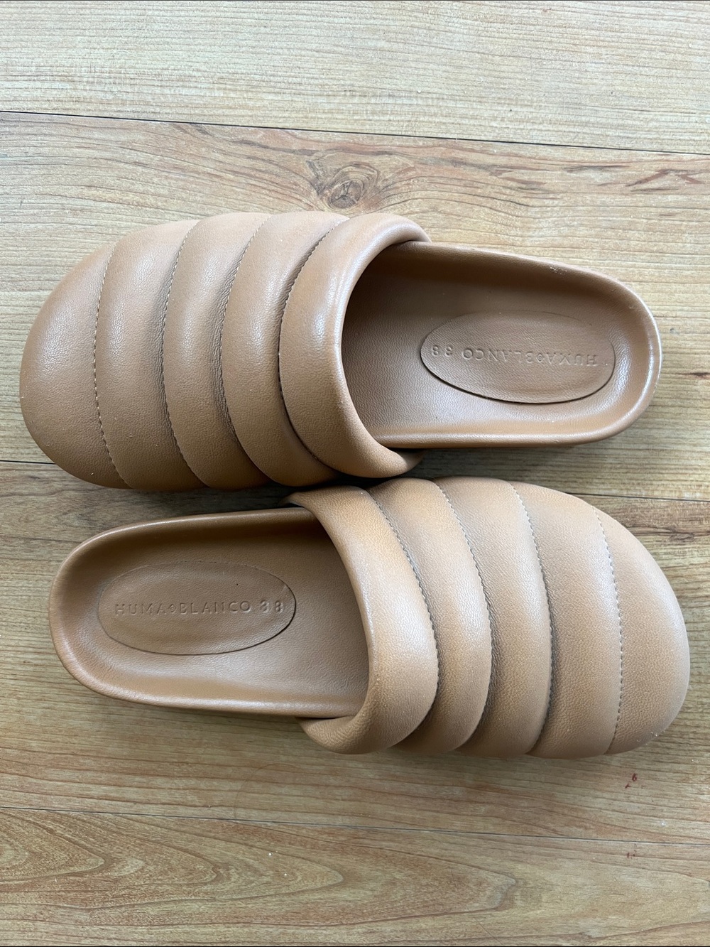 Huma Blanco Quilted Slide Clogs in Tan